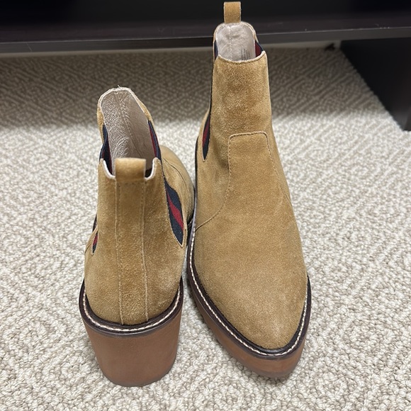 Suede boots - wedge heel - 9.5 Cecelia Gemma Bootie - Picture 2 of 7